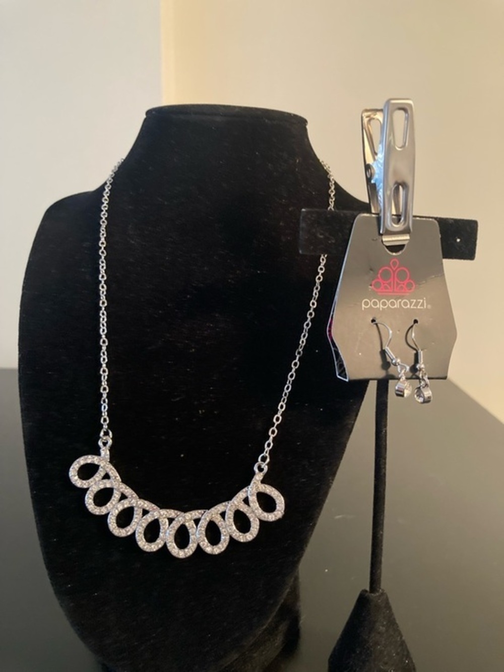 paparazzi Silver Crystal Loop Statement Necklace with Dangle Earrings